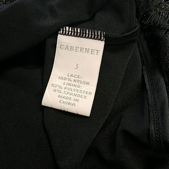 *CABERNET* Lace Shell - Picture 7 of 7